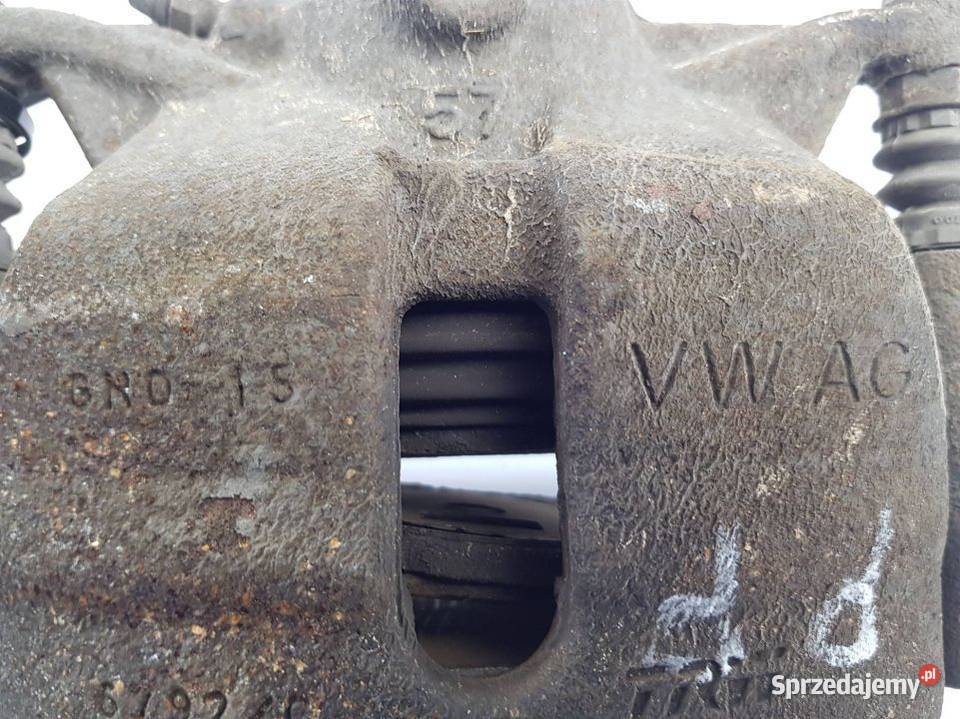 ZACISK HAMULCOWY PRZÓD PRAWY SKODA OCTAVIA III Lipno sprzedam