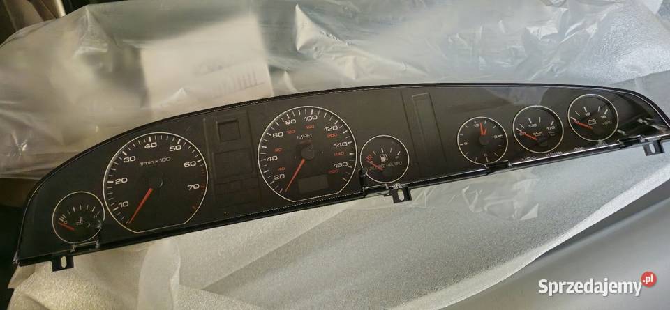 Licznik zegary Audi A6 C4 usa nowe osobowe Liczniki i zegary sprzedam