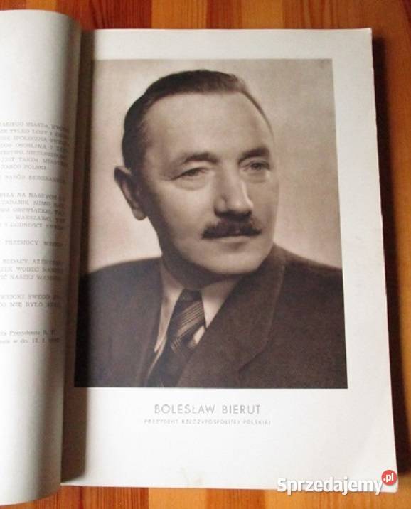 Warszawa o zniszczeniu i odbudowie Łódź