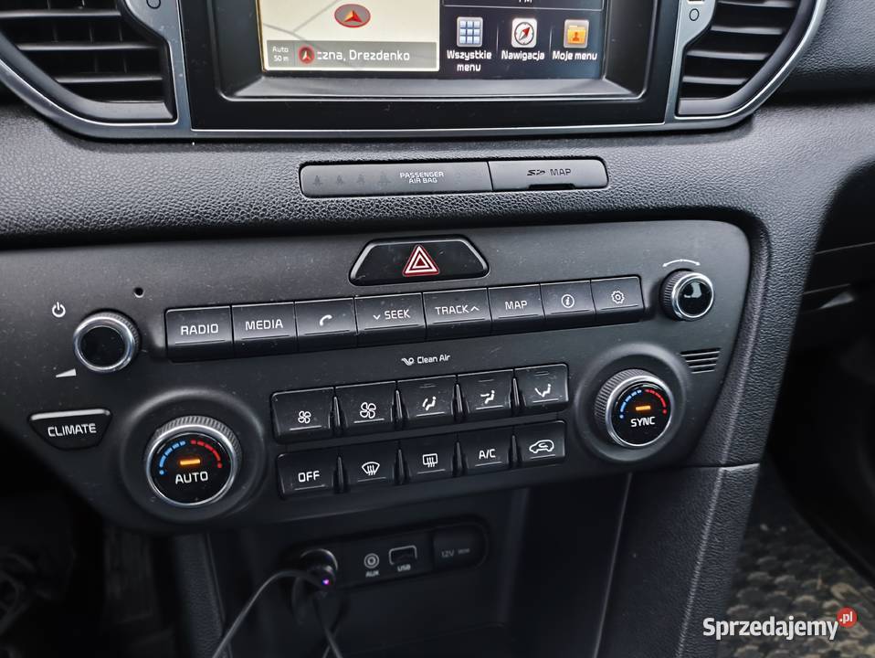 Kia Sportage IV 2017 16 GDi Salon Polska welurowa tapicerka sprzedam