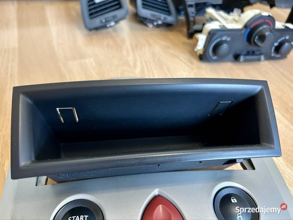 Półka kokpitu schowek konsoli środkowej Warszawa