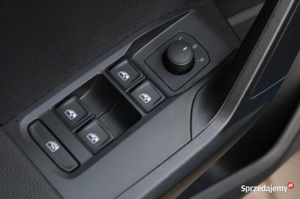 SEAT Arona 2023r Salon Virtual Cockpit CarPlay benzyna pomorskie Gdańsk