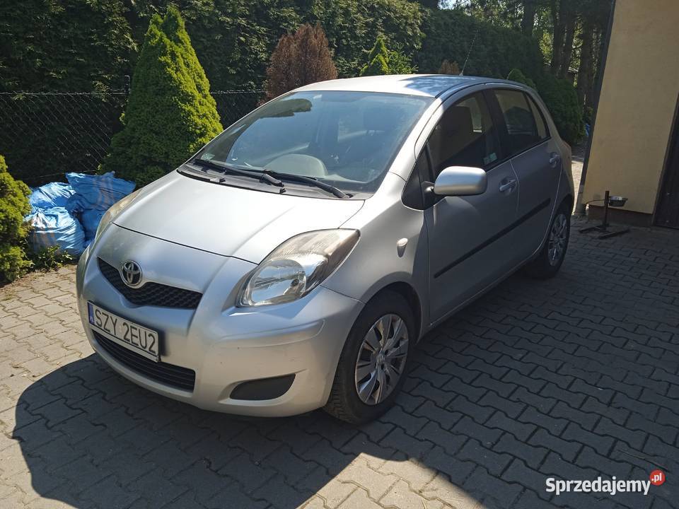Toyota yaris 13 6 biegów lpg Salon Żywiec