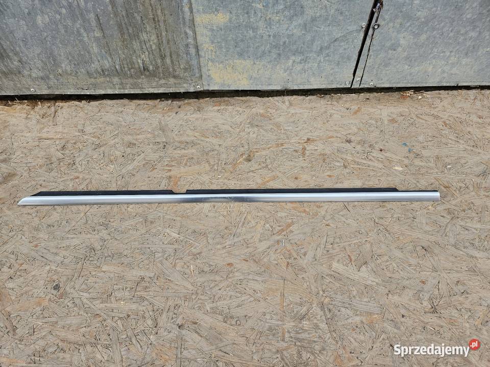 MERCEDES ML W166 LISTWA SZYBA PRAWA TYŁ PRAWY