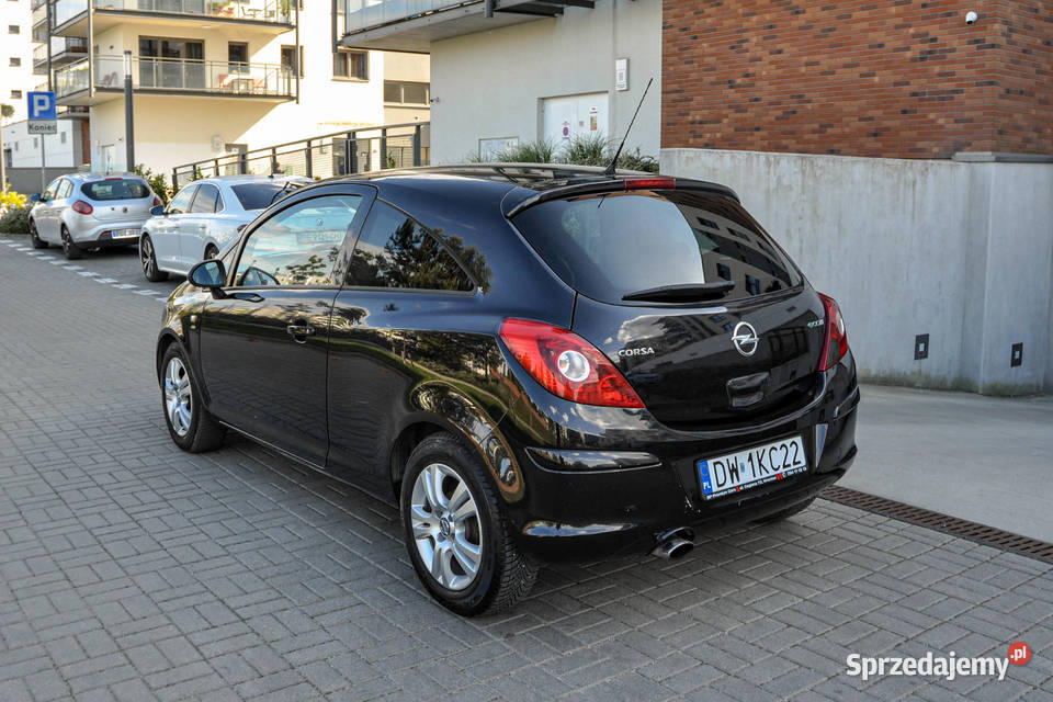 Opel Corsa Lift 2011 r Bezwypadkowy Corsa Wrocław sprzedam