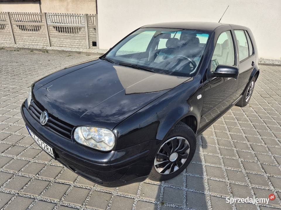Volkswagen Golf 14 Jezioro