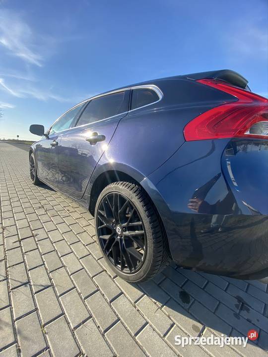 volvo v40 20d 235 190 elektrochrom. lusterko wst.