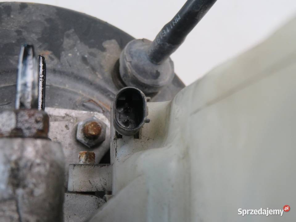 SERWO MITSUBISHI COLT VI 11 PMR955871