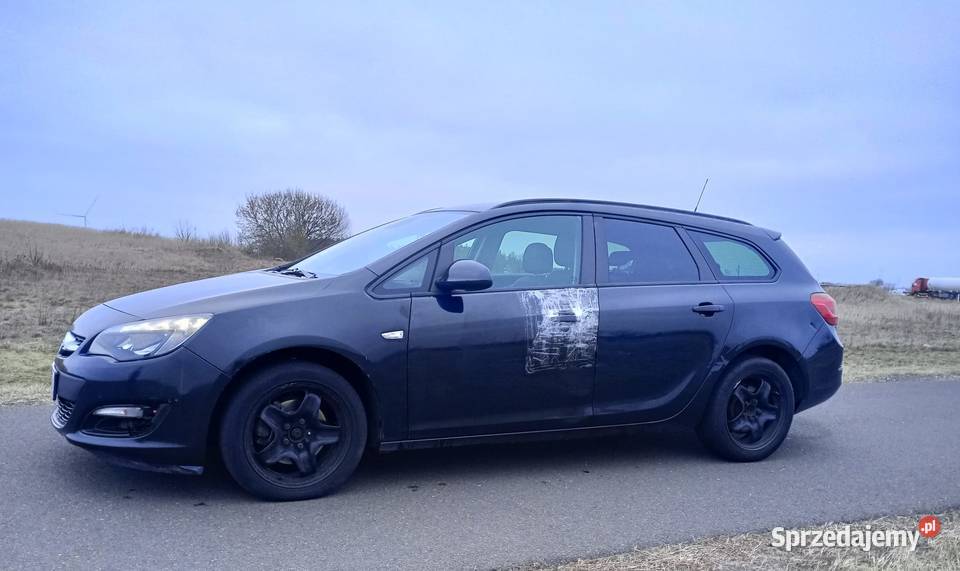 Opel Astra 2015r Słupca