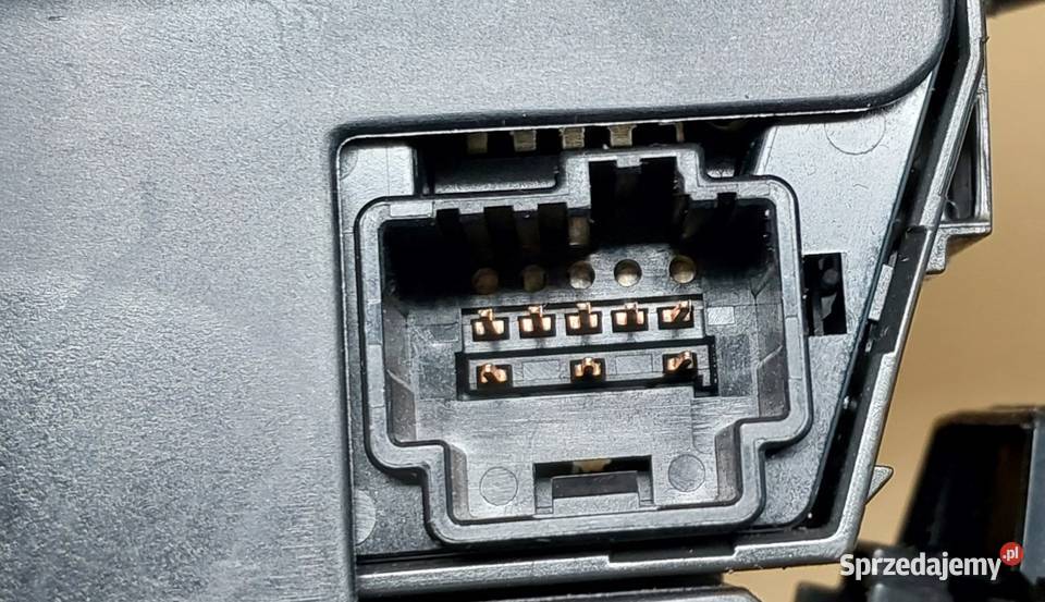 PRZEŁĄCZNIK ZESPOLONY TAŚMA AIRBAG FOCUS II LIFT Mielęcin