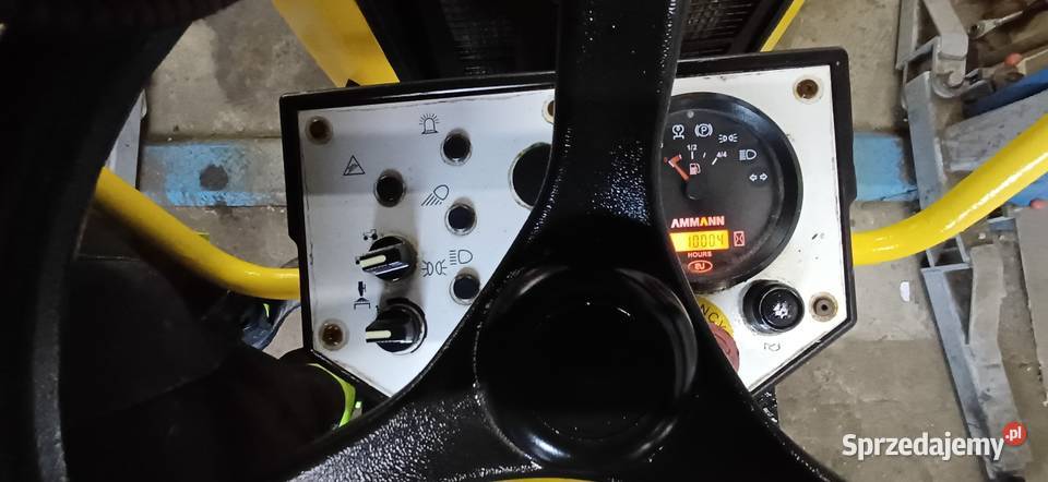 Ammann av 122 walec drogowy wibracyjny Lesko