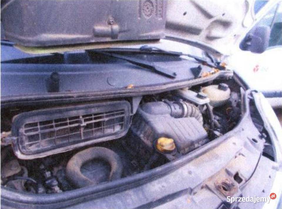 Syndyk sprzeda auto ciężarowe marki Opel Vivaro Zamość sprzedam
