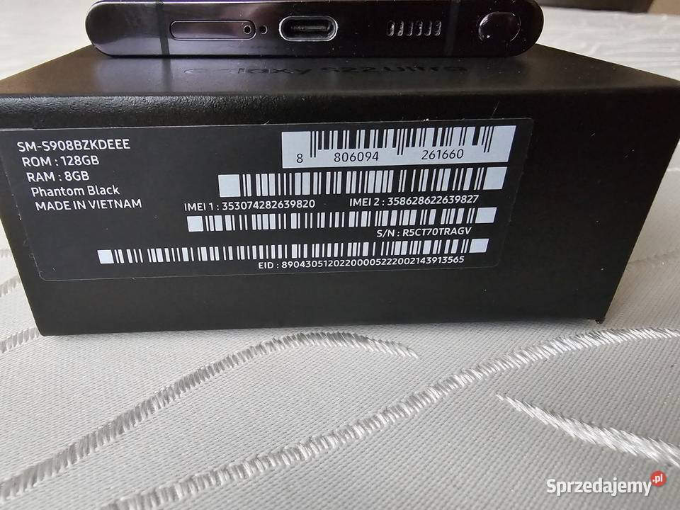 Samsung Galaxy S22 Ultra 8128GB Stan idealny