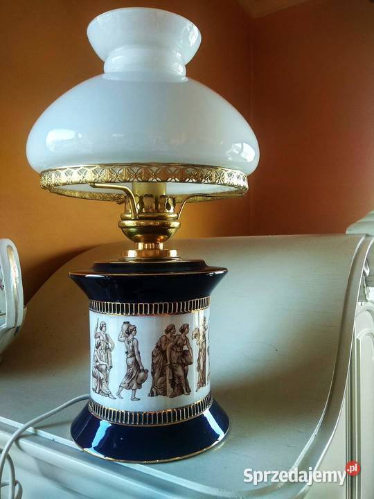 Lampa z kobaltem i scenami
z amfor greckich Porcelana i szkło Gdańsk