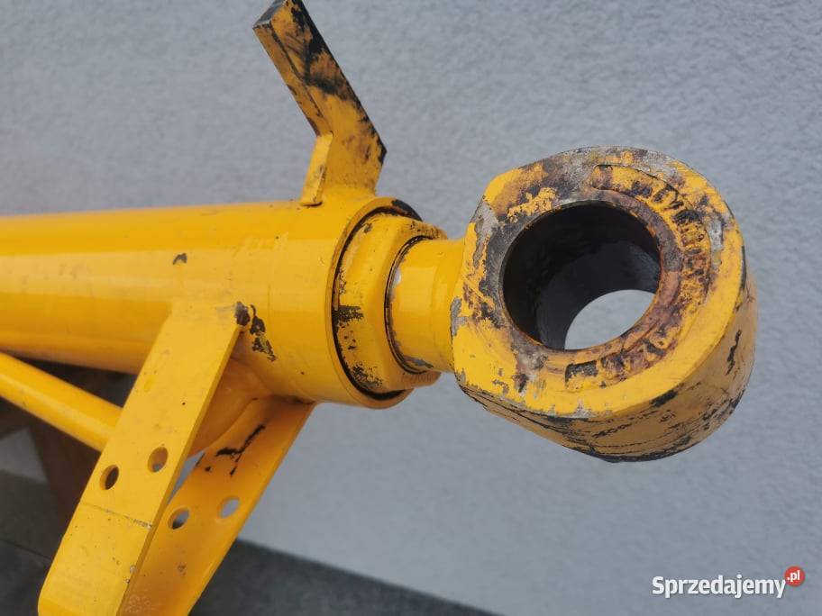 Siłownik wysuwu JCB 53070 Wilkowo sprzedam