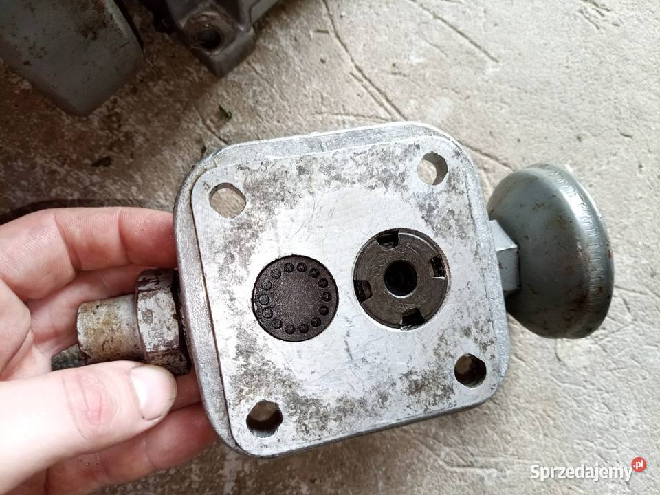 Sprężarka powietrza ursus c330 hs23 Polmo podkarpackie Stalowa Wola sprzedam