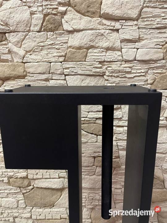 Stojak na papier toaletowy czarny mat połysk i Akcesoria łazienkowe Dębica