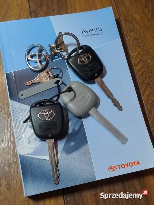 Toyota Avensis Sedan Lift 16 16v salon polska Ostrów Wielkopolski