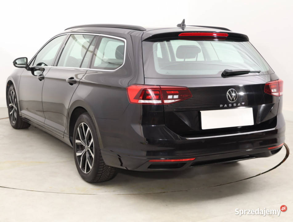 VW Passat 15 TSI czarny Bielany Wrocławskie