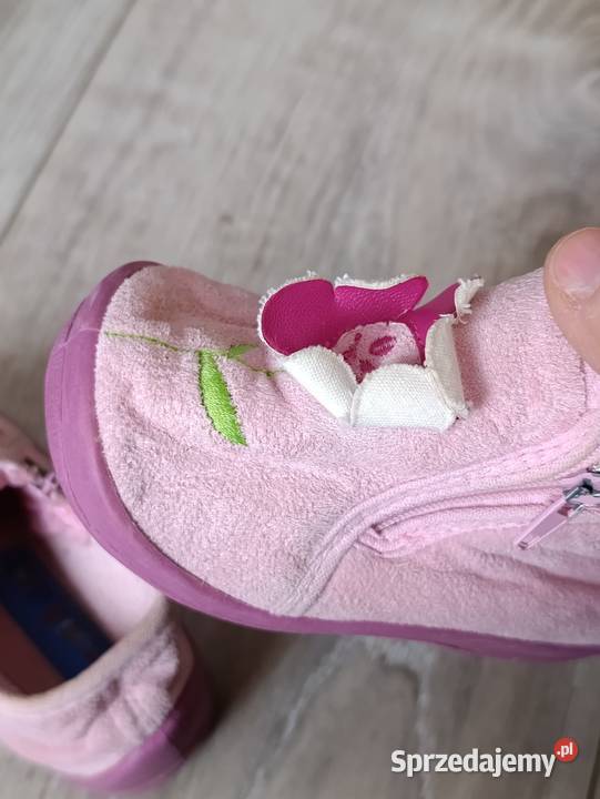 kapcie dziewczęce rozmiar 22 długość wkładki 115