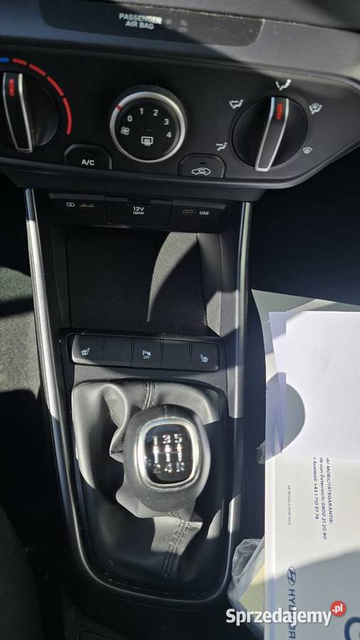 Hyundai i20 12 Select benzyna opolskie Nowy Świętów sprzedam