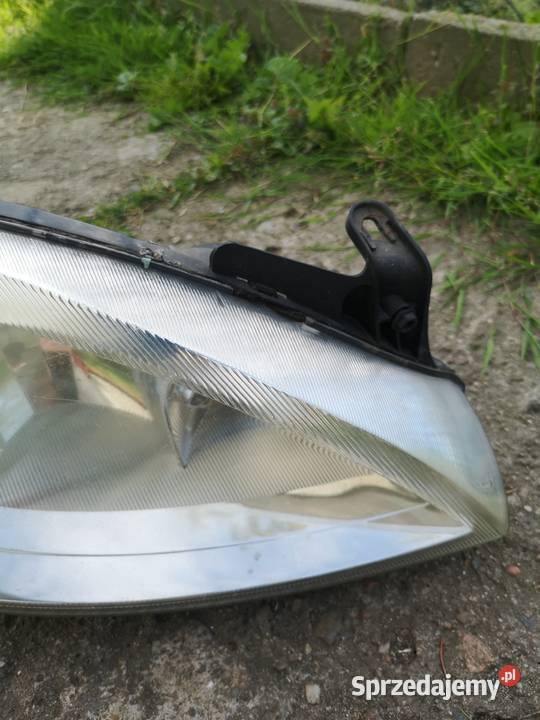 Opel Combo Corsaprzedni reflektor Gdańsk sprzedam