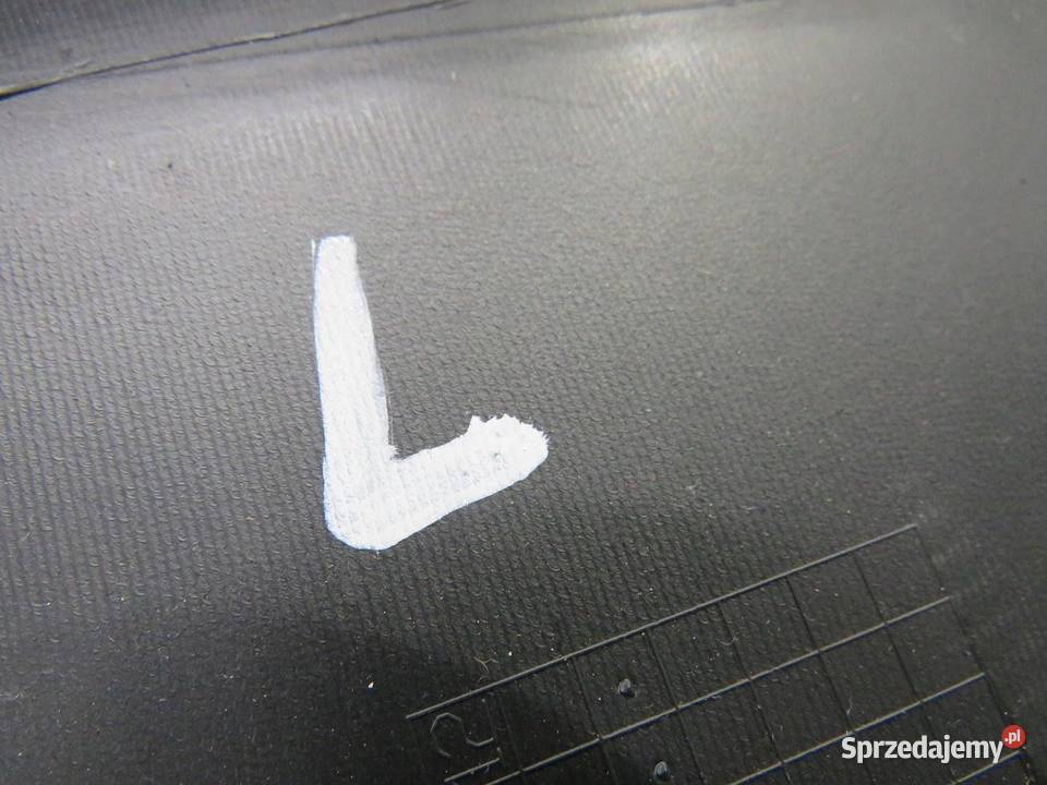 OSŁONA SŁUPKA LEWA MICRA K14 Listwy