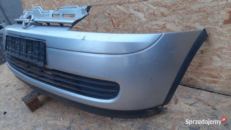 zderzak przedni Opel Corsa C srebrny Zderzaki sprzedam