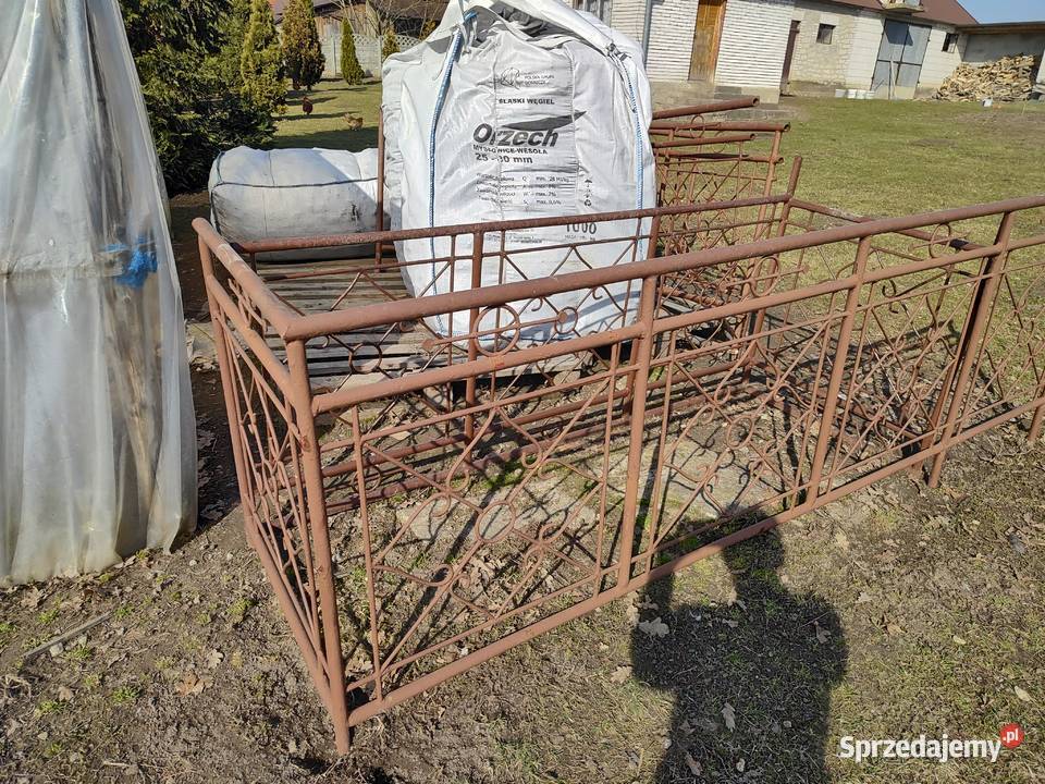 Balkon metalowy balustrada dwie sztuki Gryzikamień