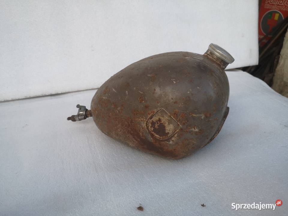 Bak starego motocykla zbiornik kranik dolnośląskie