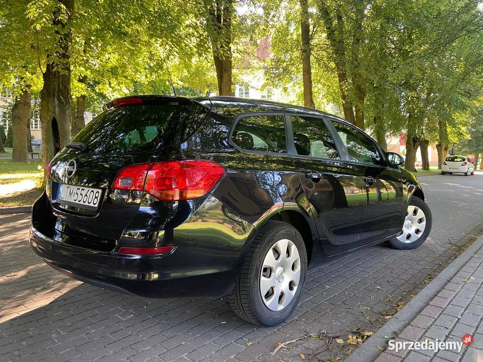 Opel Astra J 14 benzyna Prywatnie Tomaszów Lubelski