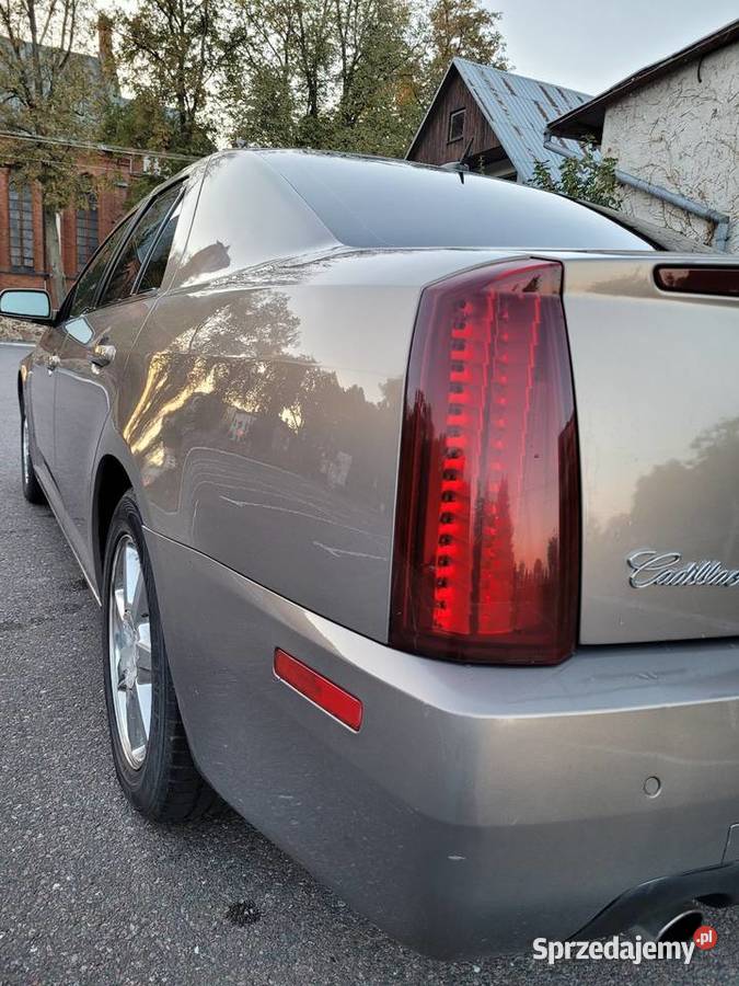 Cadillac sts nieuszkodzony Biała Podlaska