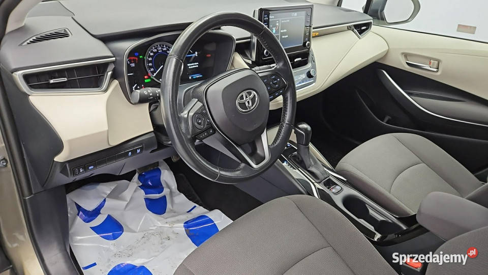Toyota Corolla 18 Hybrid Comfort Z Polskiego kamera cofania sprzedam