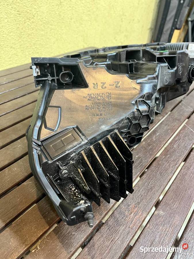 LAMPA PRAWA PRZÓD TESLA MODEL 3 HIGHLAND EUROPA wielkopolskie