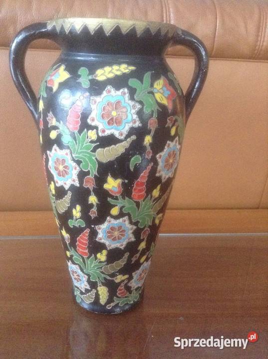 Wazon z rytowanym motywami wzorniczymimalowany Opole