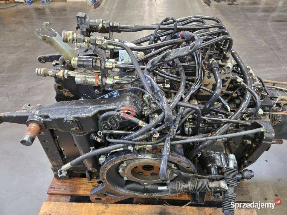 Skrzynia biegów most tylny Valtra C90 N123 T131 Byków