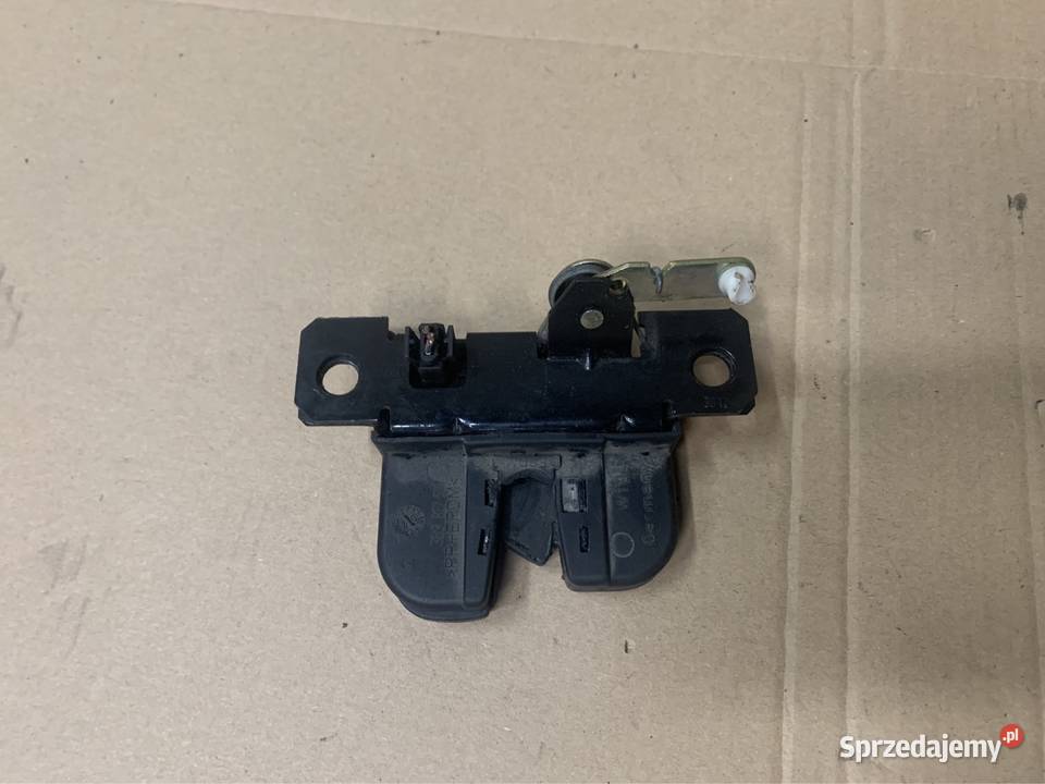 Zamek tylnej klapy 3B9827585 vw passat b5 FL Szczecin sprzedam