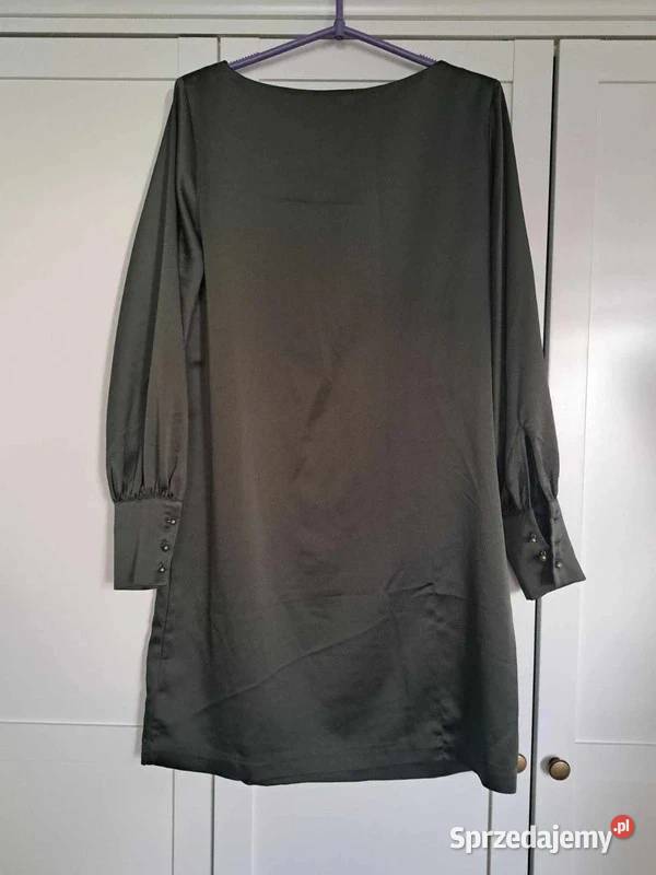 Zielona satynowa sukienka HM M elegancka z zielony Trąbki Wielkie