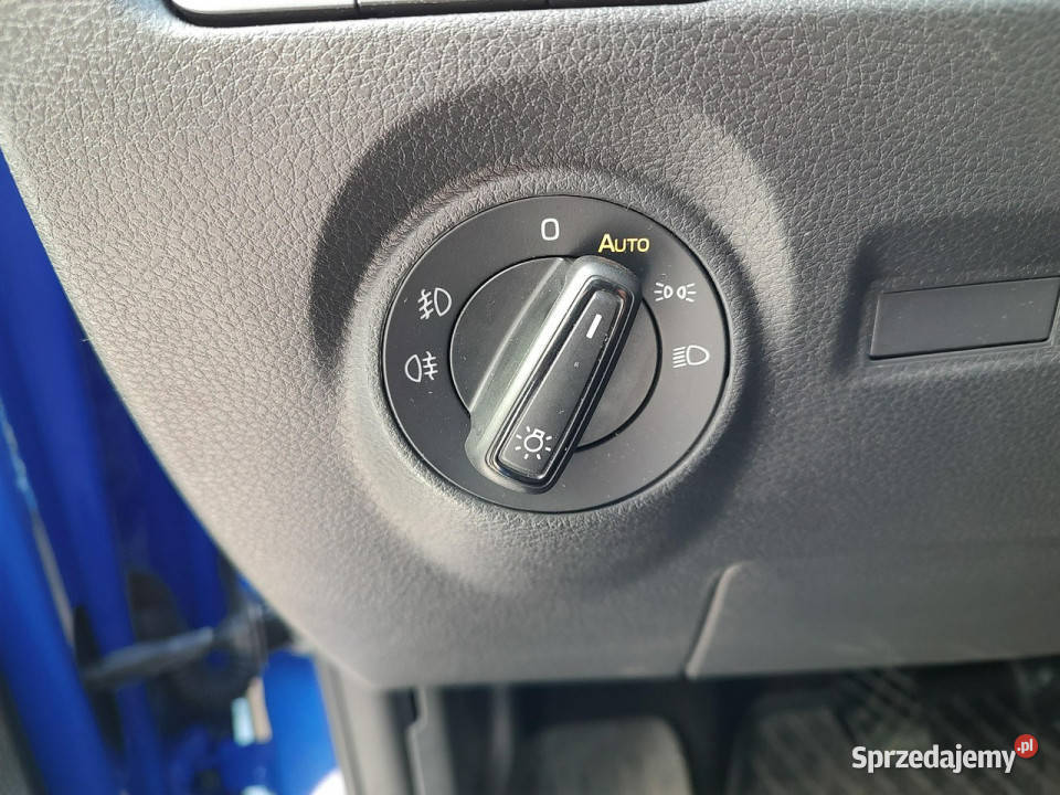 koda Fabia Ambition 10 TSi 95 M5 Z098361 III VAT marża Warszawa