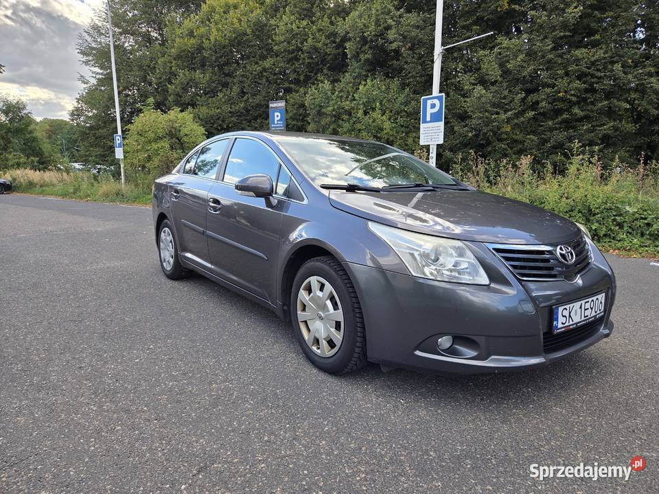 Toyota Avensis T27 16 2010