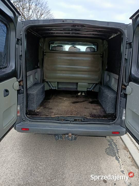 Renault Trafic 25dCi 140 świętokrzyskie