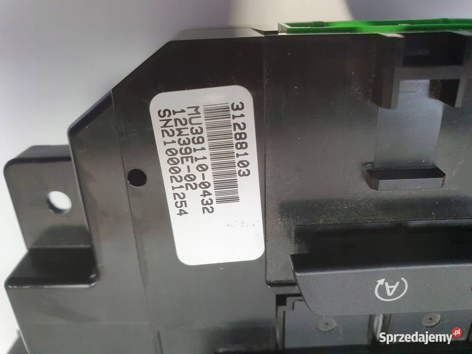 Volvo V40 II PANEL RADIA Klimatyzacji nawiewu Panele sterowania, przełączniki Wyposażenie wnętrza