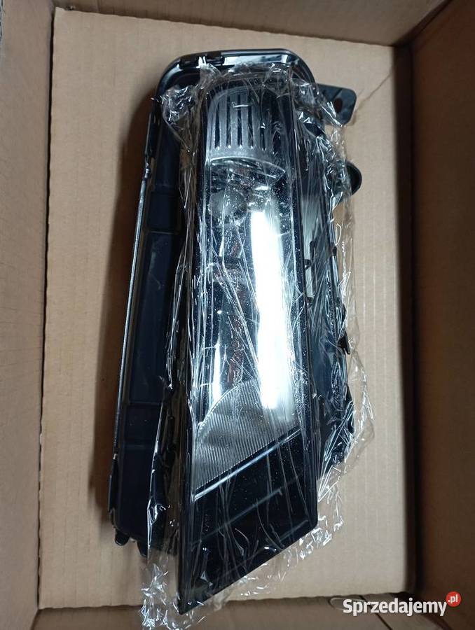 Seat Leon Ateca REFLEKTOR PRZECIWMGŁOWY Lampy przeciwmgielne Katowice
