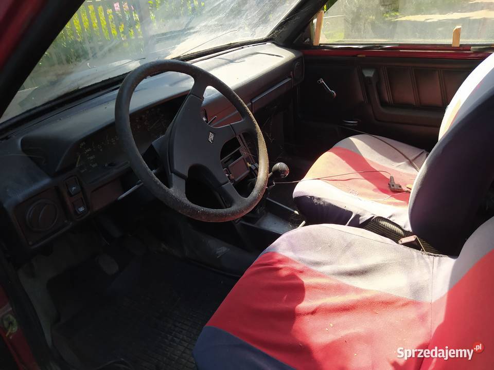 Polonez Caro do remontu Zagnańsk