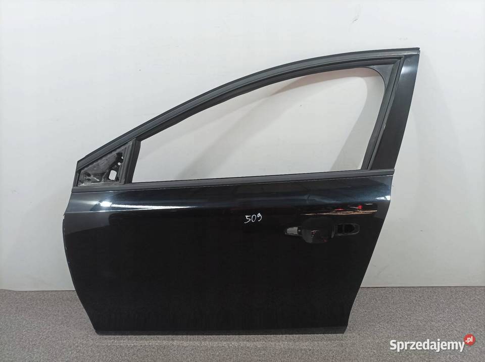 DRZWI LEWE PRZÓD CZARNE Volvo V40 II 20122019 Rok produkcji 2015 świętokrzyskie