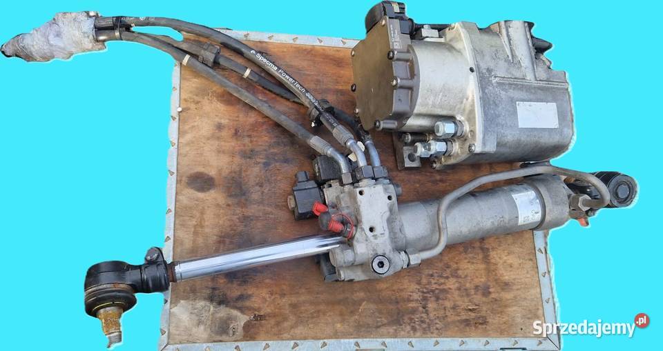 Silownik Hydrauliczny Osi Skretnej 2420899 CVU Zawichost sprzedam