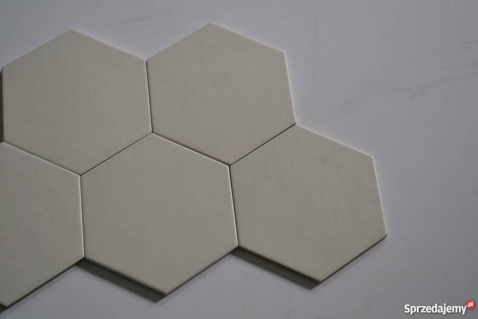 Hexagonal Design Biało czarne mat płytki Equipe Zakopane