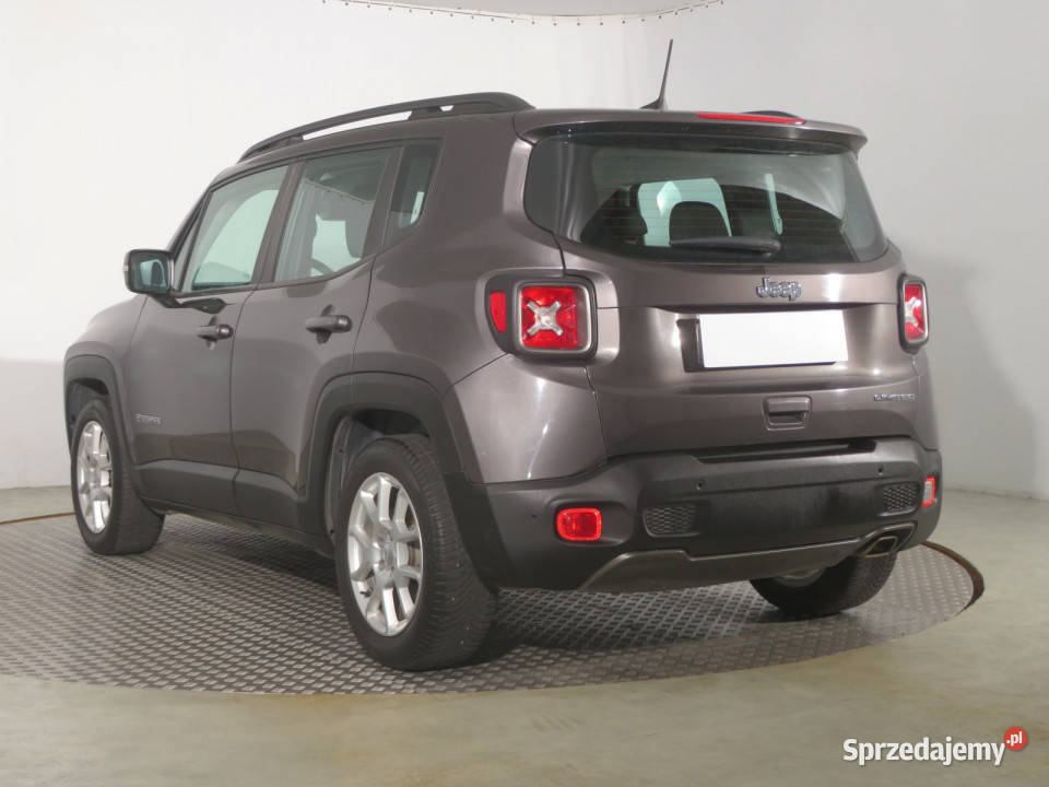 Jeep Renegade 13 TGDI gniazdo USB Katowice