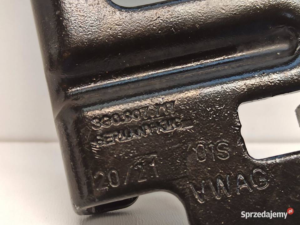 SEAT VW MOCOWANIE UCHWYT USTALAJĄCY 3G0907717 sprzedam