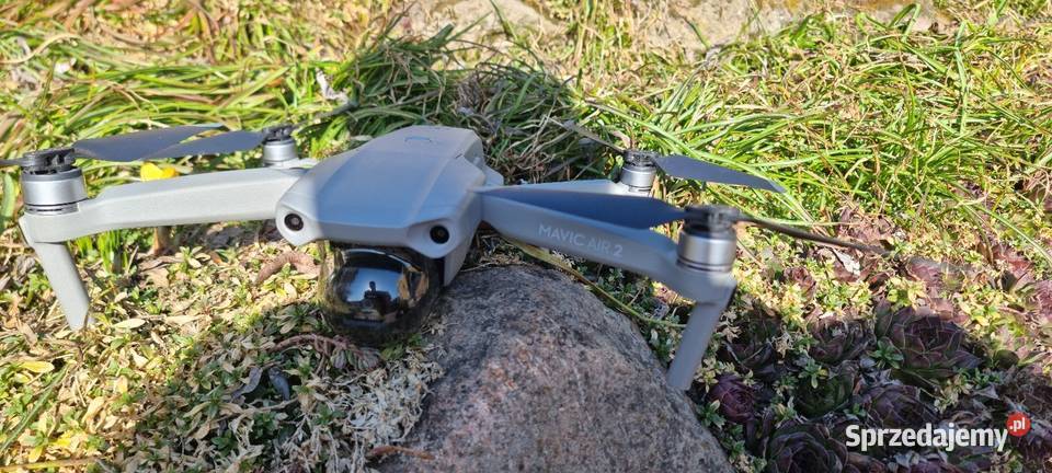 Dron DJI Mavic Air 2 4 baterie Fly More stan Pozostałe sprzedam